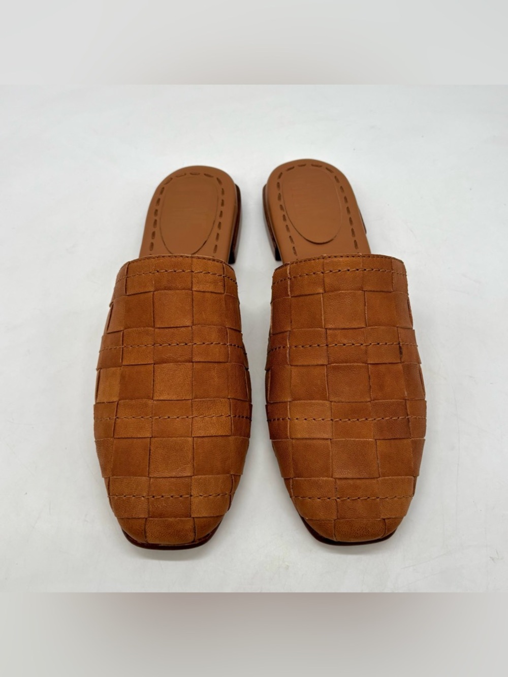 Frye Cara Woven Mule - Picture 4 of 8